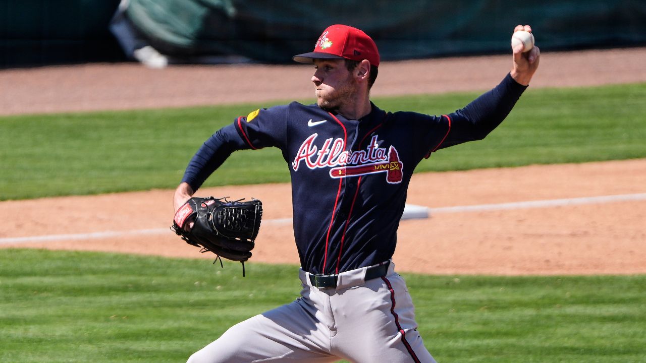 Braves LHP Joey Wentz leaves spring game after awkward step covering first base