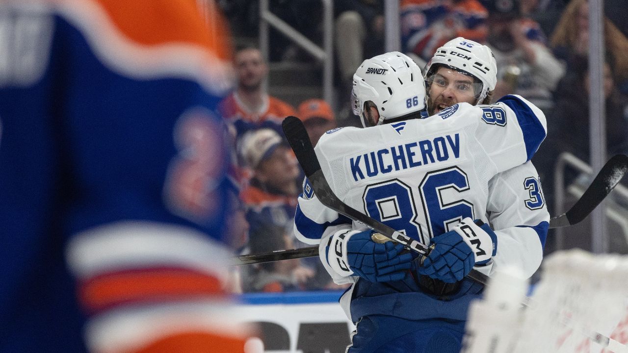 Kucherov shines for Lightning with four points in win over Oilers