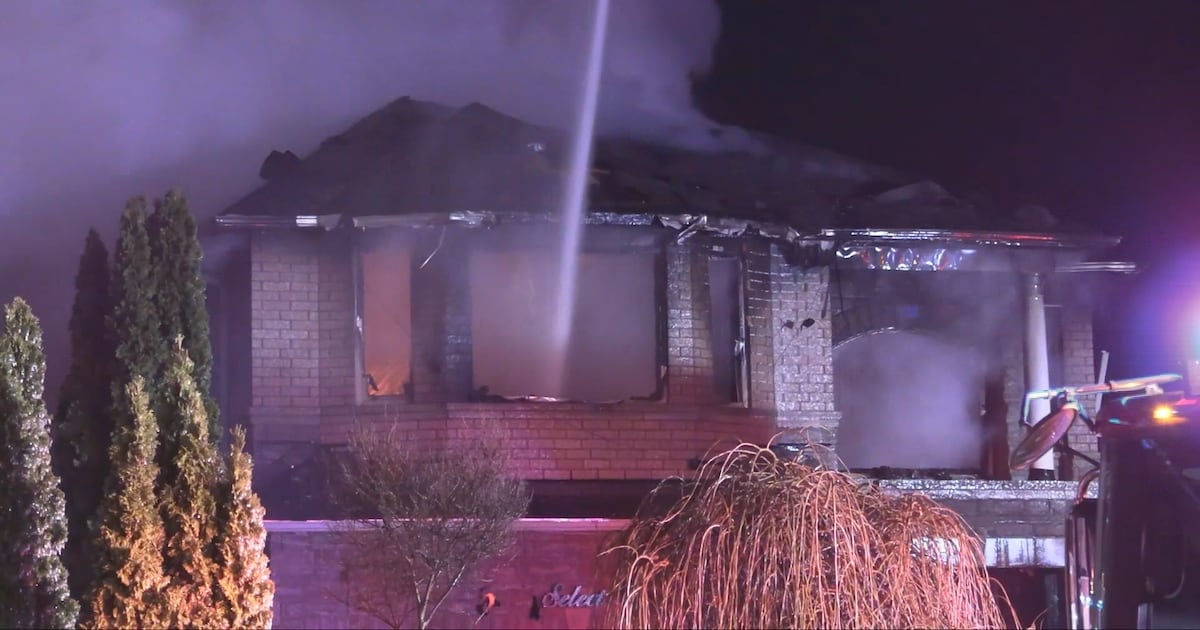 Mississauga fire guts home