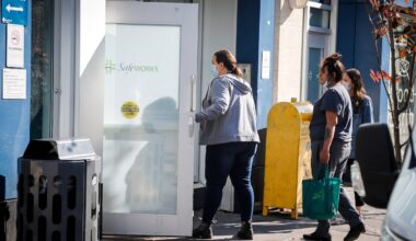 Alberta government to close Calgary’s only supervised drug-use site