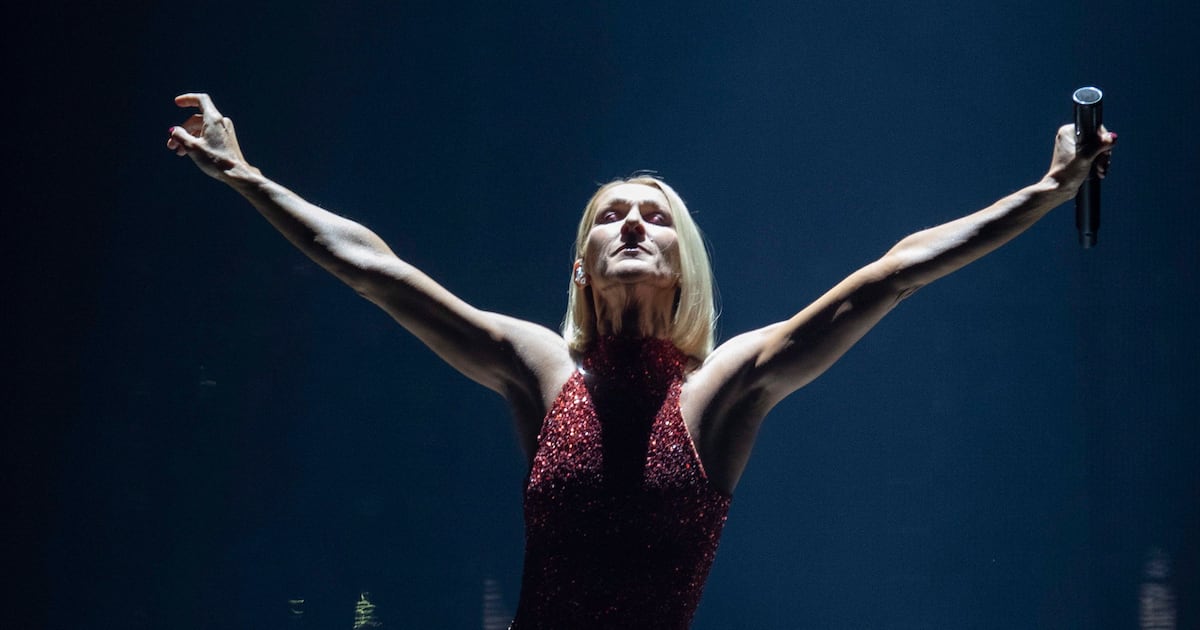 Celine Dion set to retake the stage in the fall - CTV News