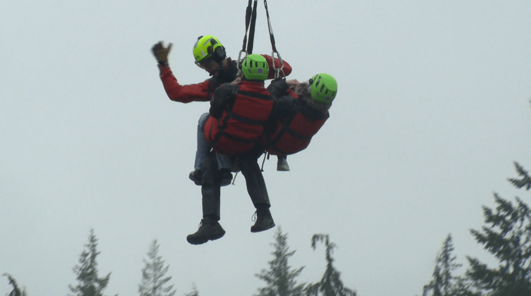 Click to play video: 'Coquitlam landslide forces evacuations'