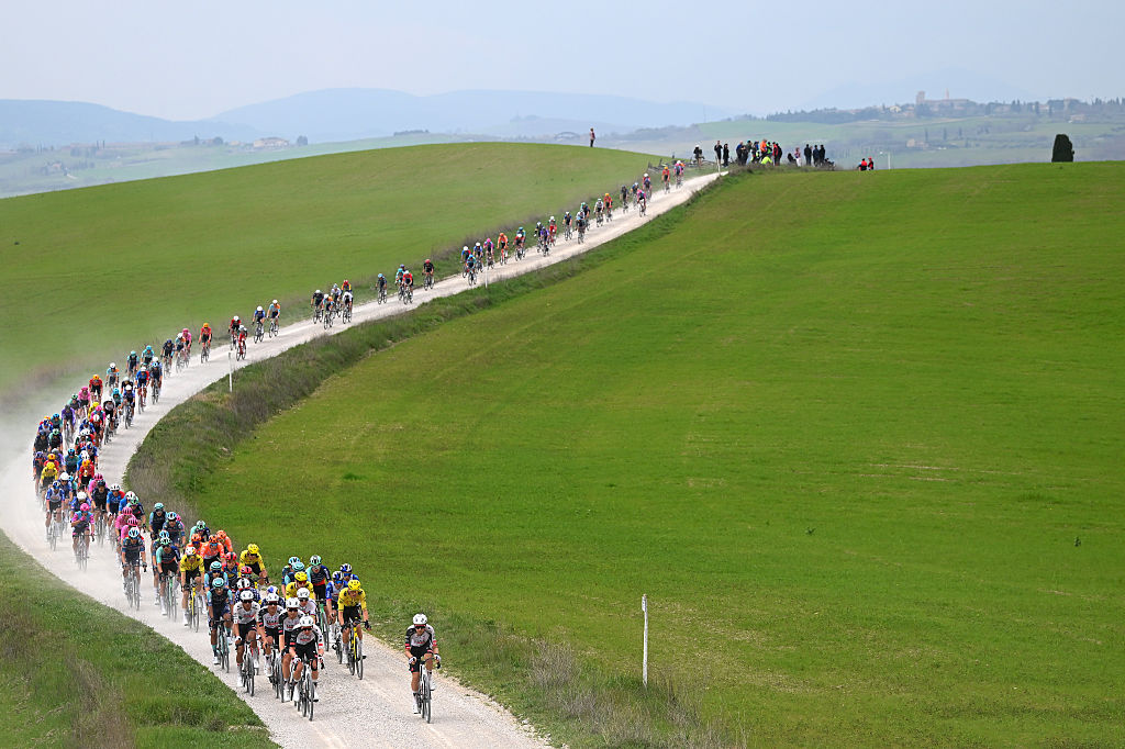 SIENA, ITALY - MARCH 07: A general view of the peloton competing during the 20th Strade Bianche 2026 a 203km one day race from Siena to Siena / #UCIWT / on March 07, 2026 in Siena, Italy. (Photo by Tim de Waele/Getty Images)