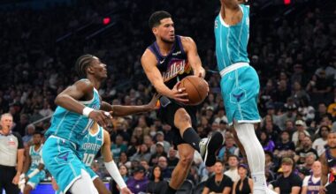 Booker scores 30 points as Suns halt Hornets’ road winning streak at 10 with victory