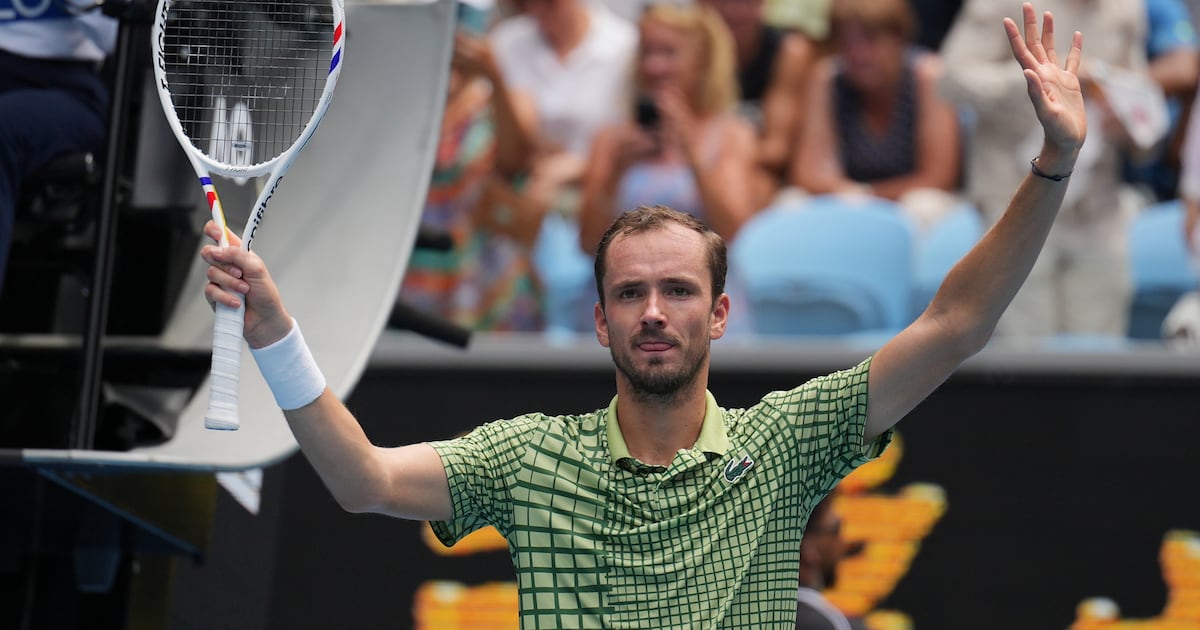 Daniil Medvedev takes Dubai title after Tallon Griekspoor withdraws injured from final