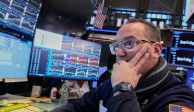 U.S. stocks erase sharp losses