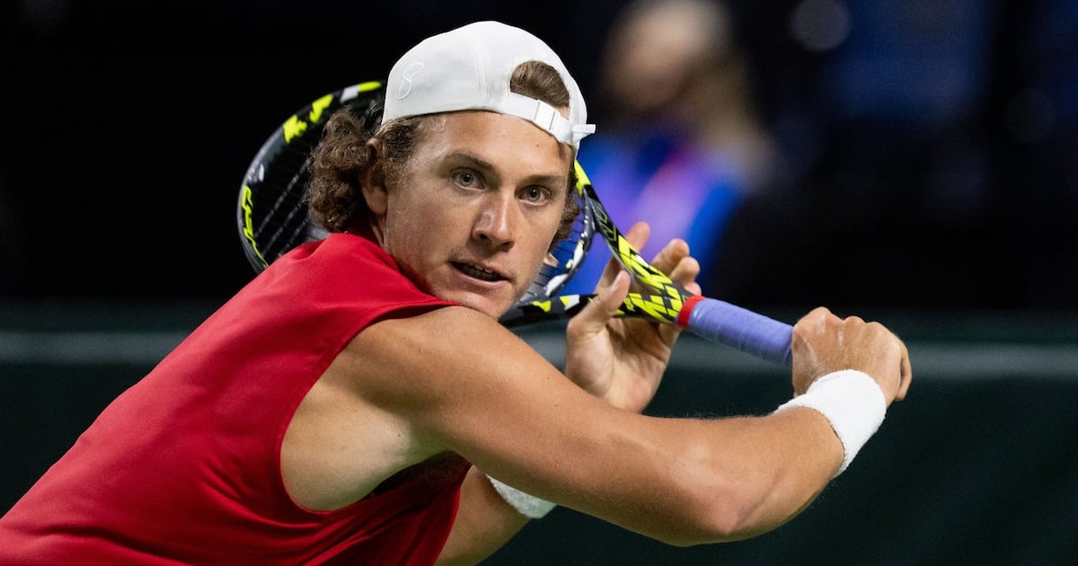 Canada's Liam Draxl outlasts Britain's Jay Clarke in second-round qualifier at Miami Open