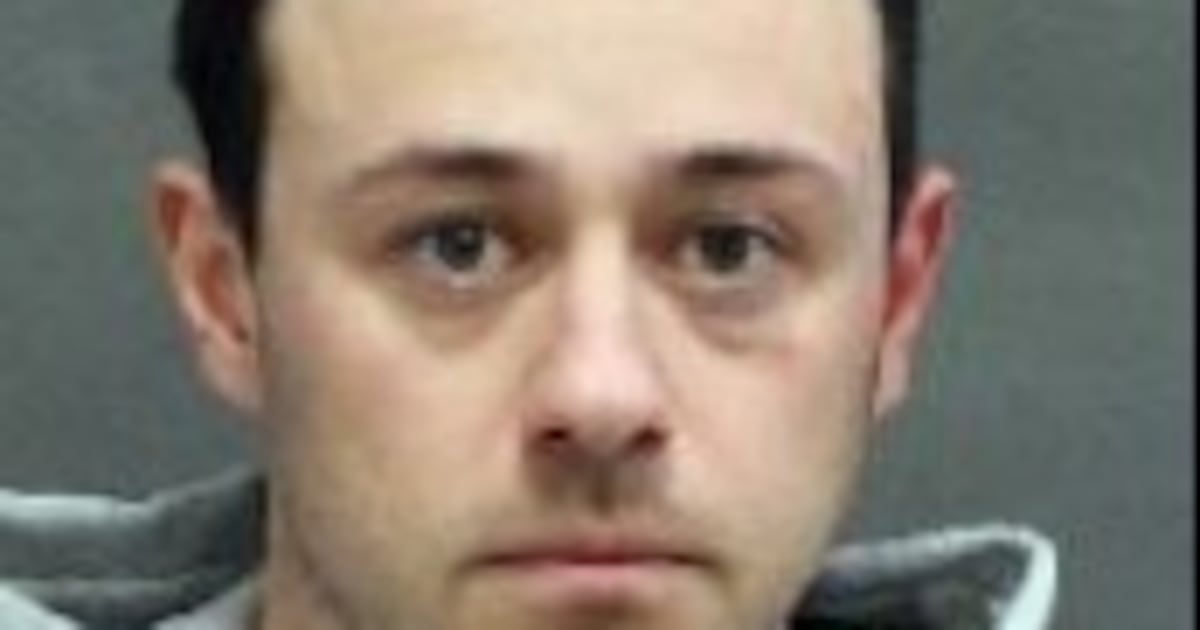 Toronto man accused of fraudulently renting 2 condos