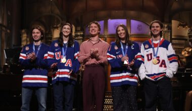 Hilary Knight delivers joke during ‘SNL’ appearance featuring U.S. men, women hockey gold medalists