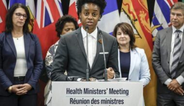 Manitoba government plans steps toward reducing nurse overtime, improving care - Winnipeg