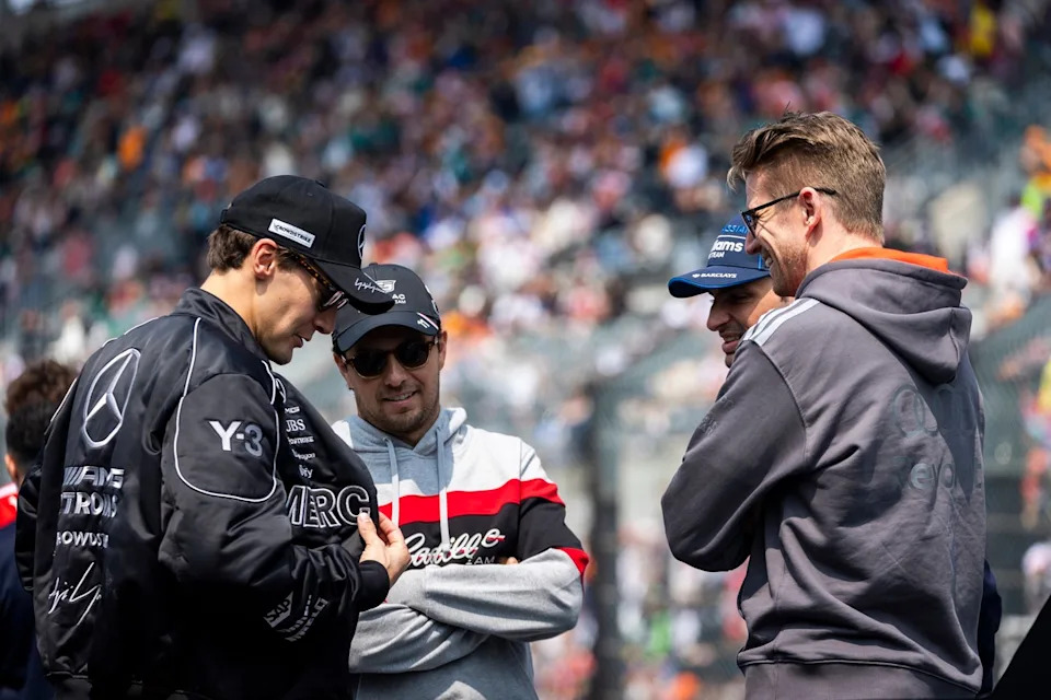 Nico Hulkenberg, Audi F1 Team, George Russell, Mercedes, Carlos Sainz, Williams, Sergio Perez, Cadillac Racing