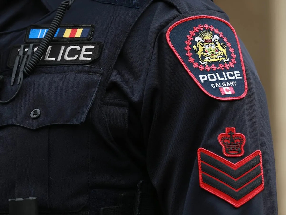 Police investigate targeted shooting after two men with gunshot wounds left at Calgary hospital