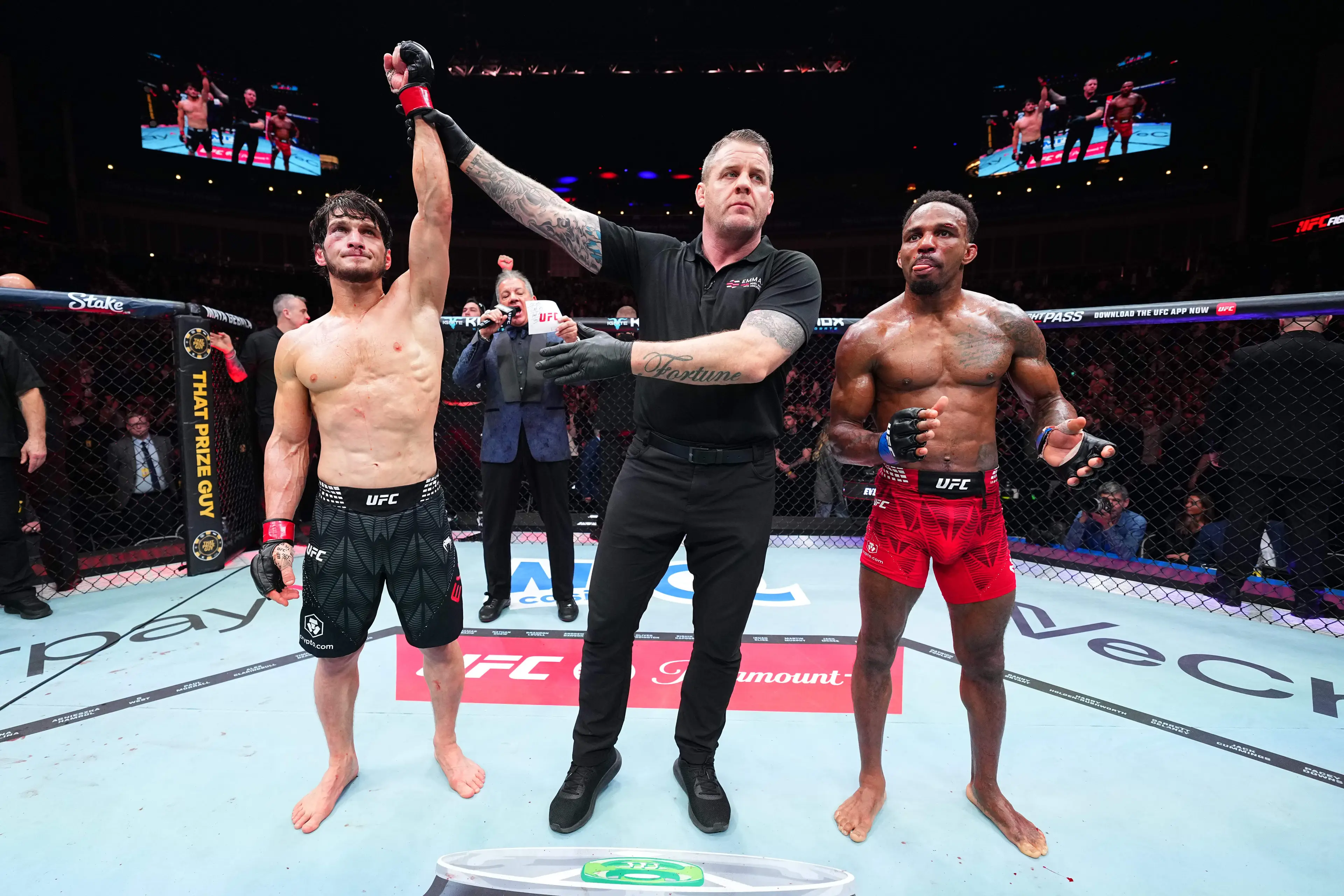 Movsar Evloev beat Lerone Murphy in the main-event of UFC London. Image: Getty 