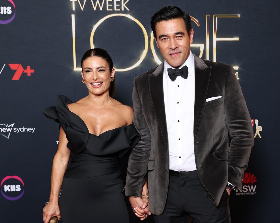 ada nicodemou james stewart