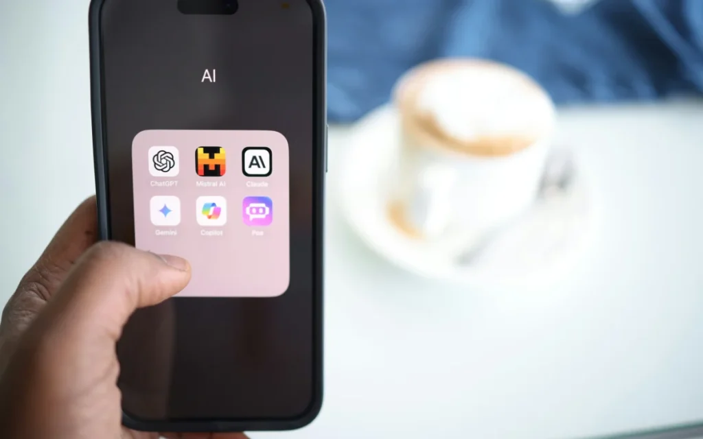 A Harvard professor has issued a worrying warning about something he’s noticed in people who frequently use AI