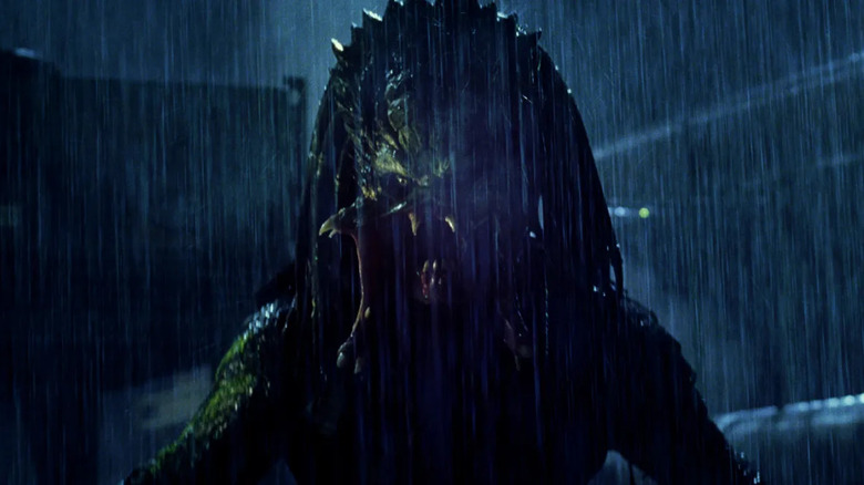 Yautja covered in green blood in Aliens vs. Predator: Requiem