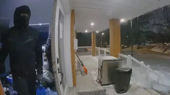 VIDEO: Restaurant owner says home hit multiple times by armed intruders in Brampton