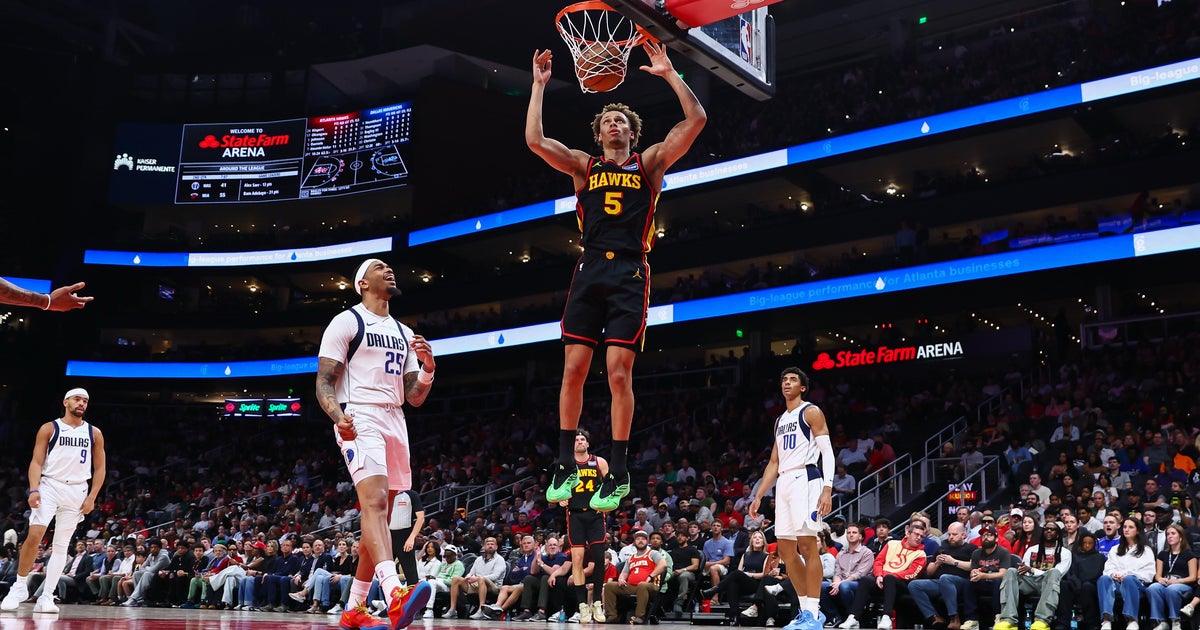 Hawks beat Mavericks 124-112, extend winning streak to seven