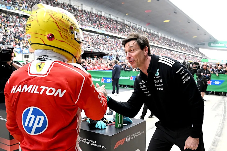 Lewis Hamilton, Ferrari, Toto Wolff, Mercedes
