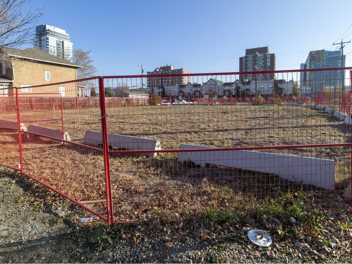 Gunter: Edmonton's Quarters experiment a multi-million dollar dud
