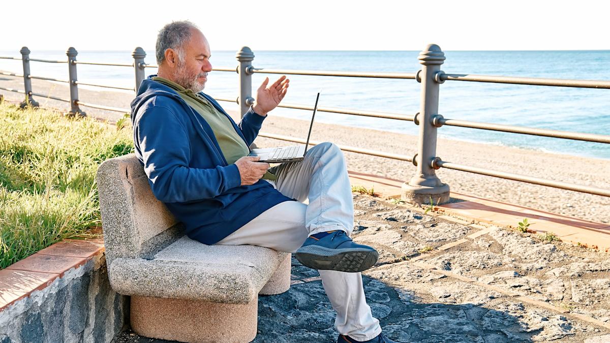 Should you really stop contributing to your 401(k) in 2026? Here’s the real truth financial ‘experts’ try to hide