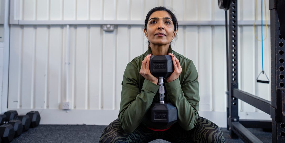 Why 15-minute workouts are enough to build muscle and protect bone health in midlife – and 5 essential moves