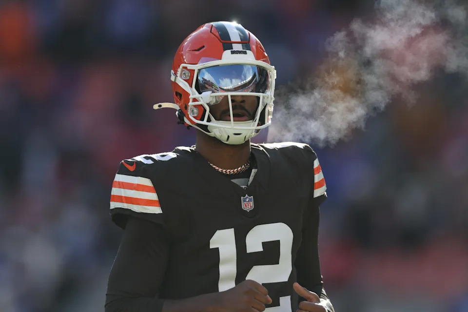 Dec 21, 2025; Cleveland, Ohio, USA; Cleveland Browns quarterback Shedeur Sanders (12) warms up prior to a game against the Buffalo Bills at Huntington Bank Field. Mandatory Credit: Scott Galvin-Imagn Images© Scott Galvin-Imagn Images