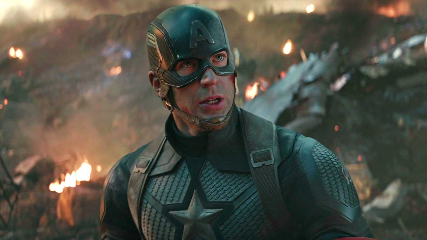 Chris Evans as Steve Rogers/ Captain America in Avengers: Endgame battlefield
