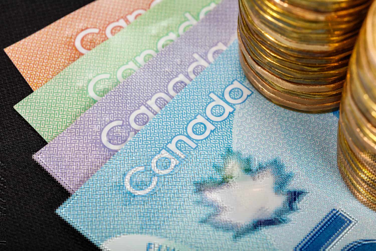 canada minimum wage increasing