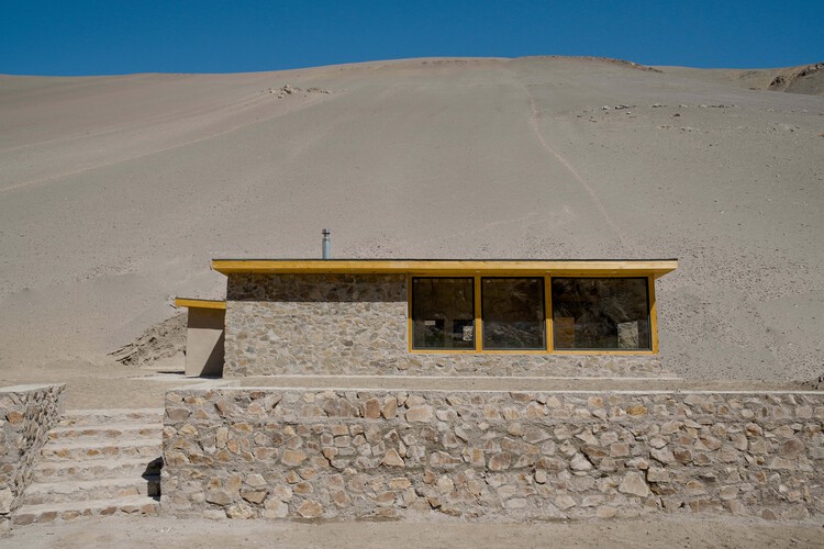 Research Center of the Colla Indigenous Community of the Municipality of Copiapó / Arquitika - Exterior Photography, Concrete