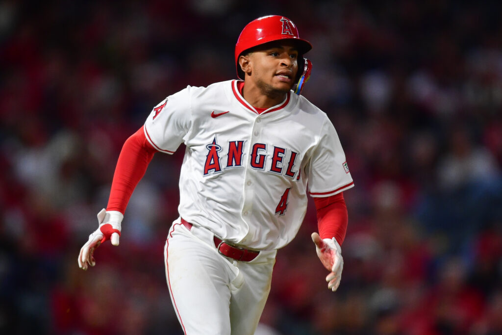 Poll: Who Will Play Second Base For The Angels?