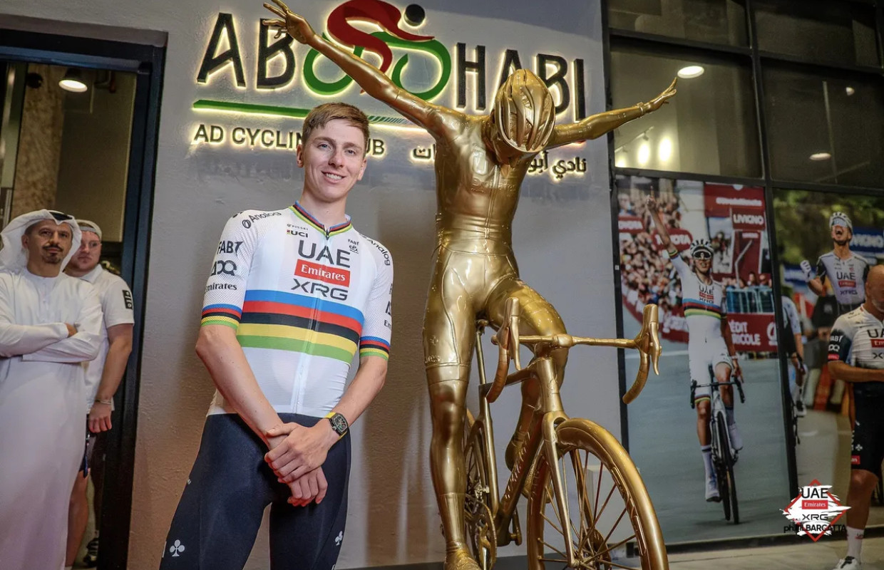 Pogacar continues to lead the ranking.