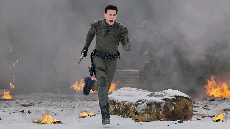 Mason Kane running and screaming in Citadel (2023)
