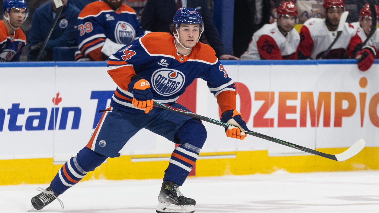 Oilers' Colton Dach leaves game vs. Avalanche with apparent injury