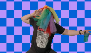 This is an image that would have been difficult to chroma key by hand.