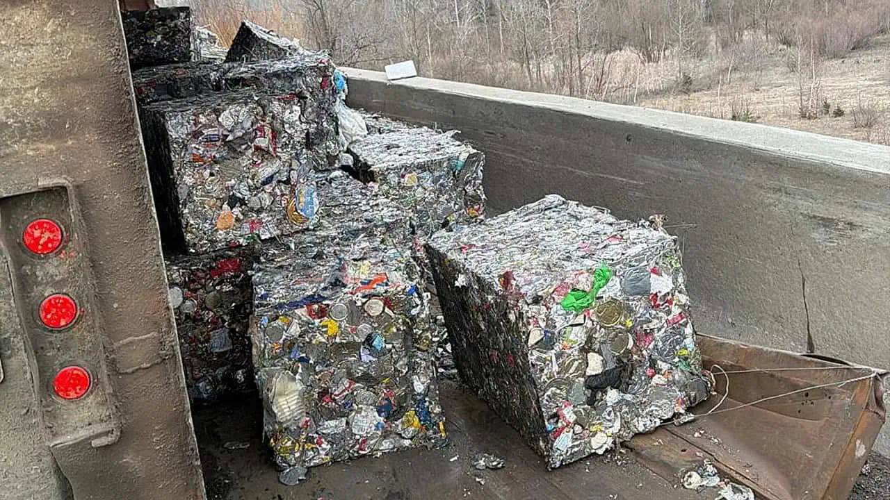 crash highway 403 hamilton