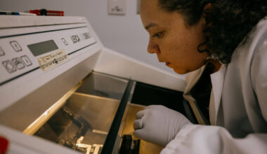 An UdeM graduate named a Schmidt Science Fellow