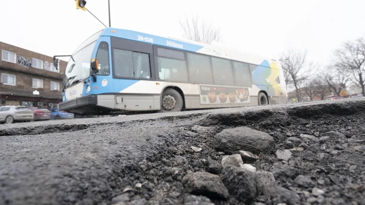 Montreal looking to move away from Band-Aid solutions to city's pothole problem