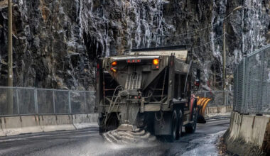 What’s open and closed Thursday after Montreal’s ice storm