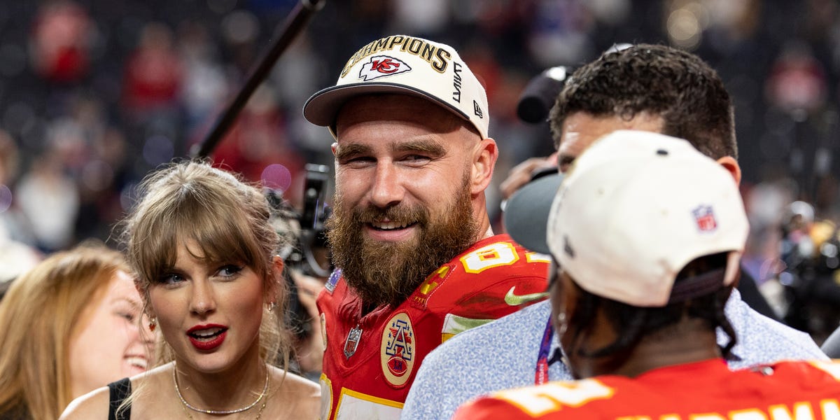 How Taylor Swift Influenced Travis Kelce’s Decision to Play Another NFL Season