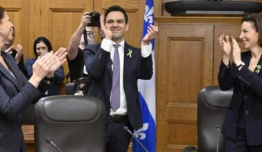 Quebec Liberals gain ground in new poll taken days after Milliard named new leader - Montreal