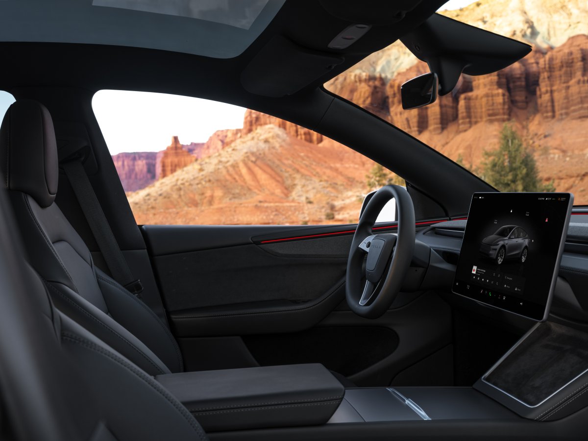 The dark headliner in the Model Y is coming to the Model 3.