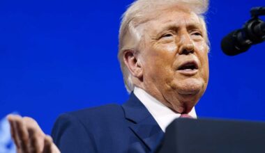 Trump complains about generals playing golf - and people pointed out one thing