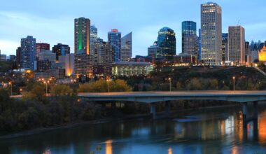 What is open and closed in Edmonton this Easter