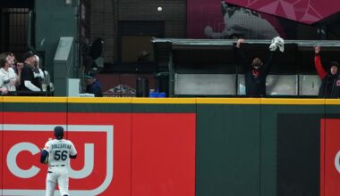 Guardians' Chase DeLauter hits 4th home run in 3rd career game, Guardians beat Mariners 6-5
