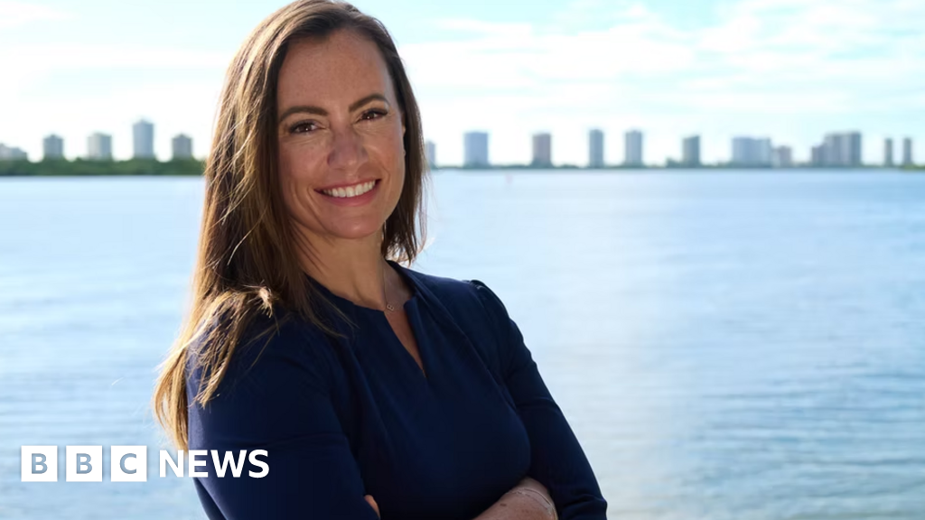 Democrat wins Florida house district containing Trump's Mar-a-Lago estate - BBC