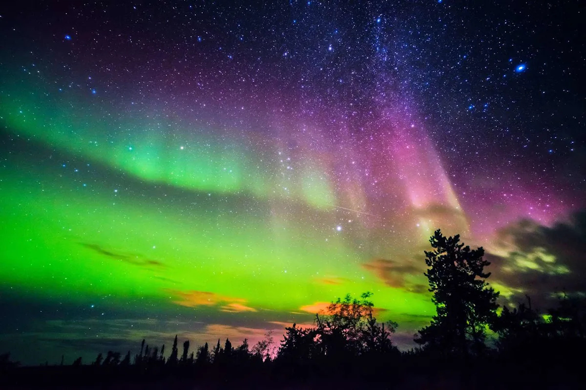The Spring Equinox Is Almost Here! How to Watch the Northern Lights Tonight