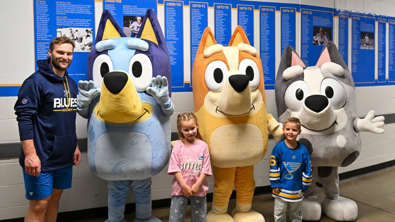 Famous Australian exports meet as Blues' Walker hangs with 'Bluey' characters