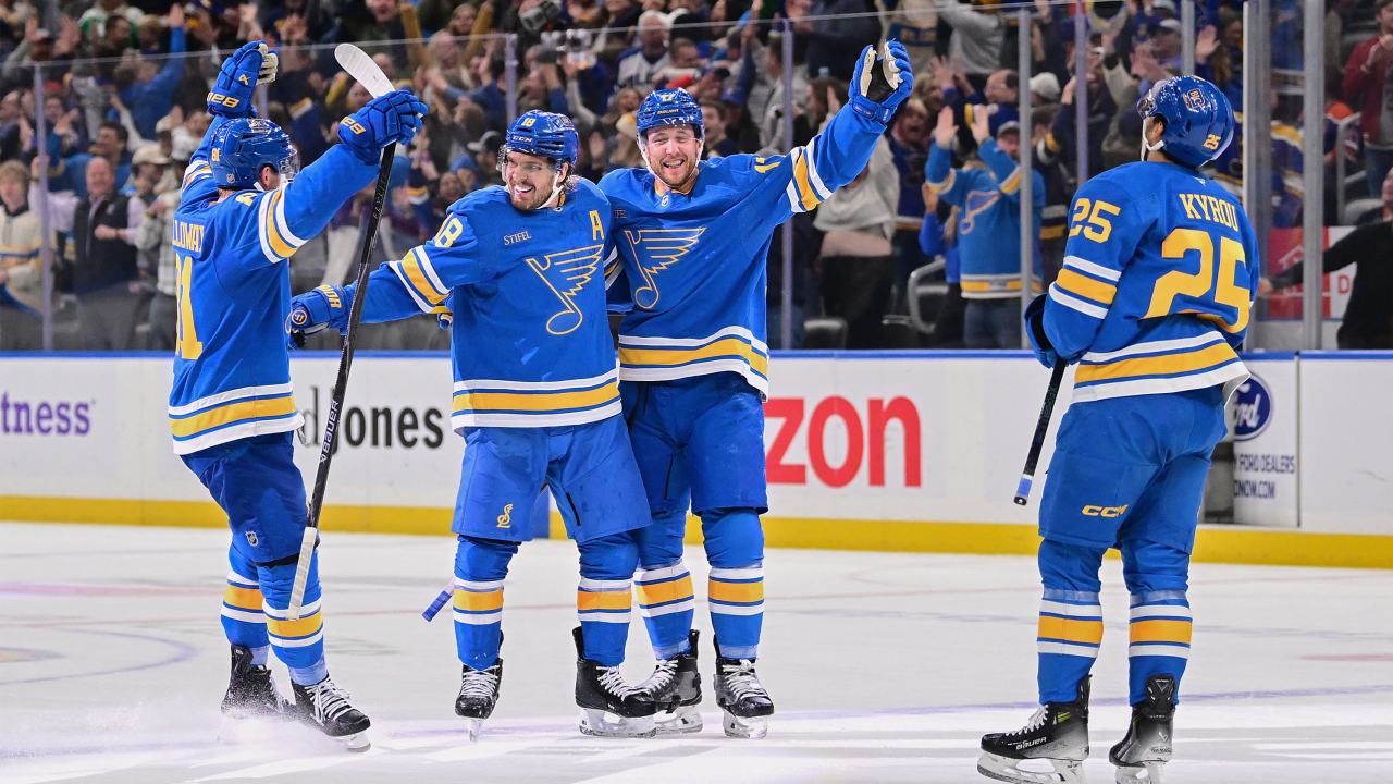 Thomas scores with 9 seconds left in OT, Blues rally from 2 down late to defeat Oilers