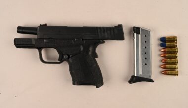 2 people charged, firearm seized during Mississauga traffic stop